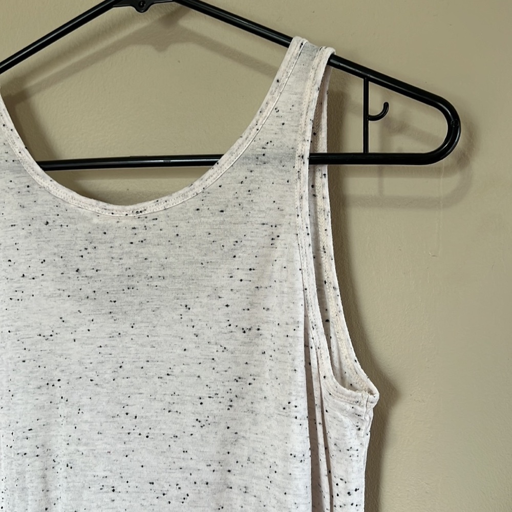 Anthropologie Ace Delivery White Giraffe Tank Top - Size Small - Picture 13 of 14